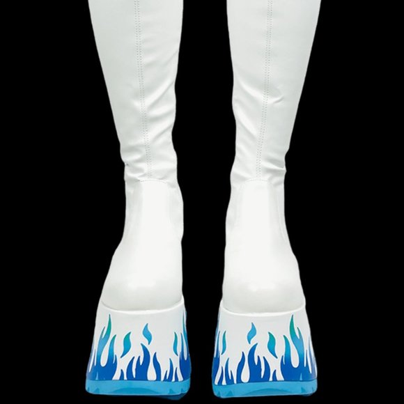 YRU Zen Platform Boots in White - Picture 2 of 5